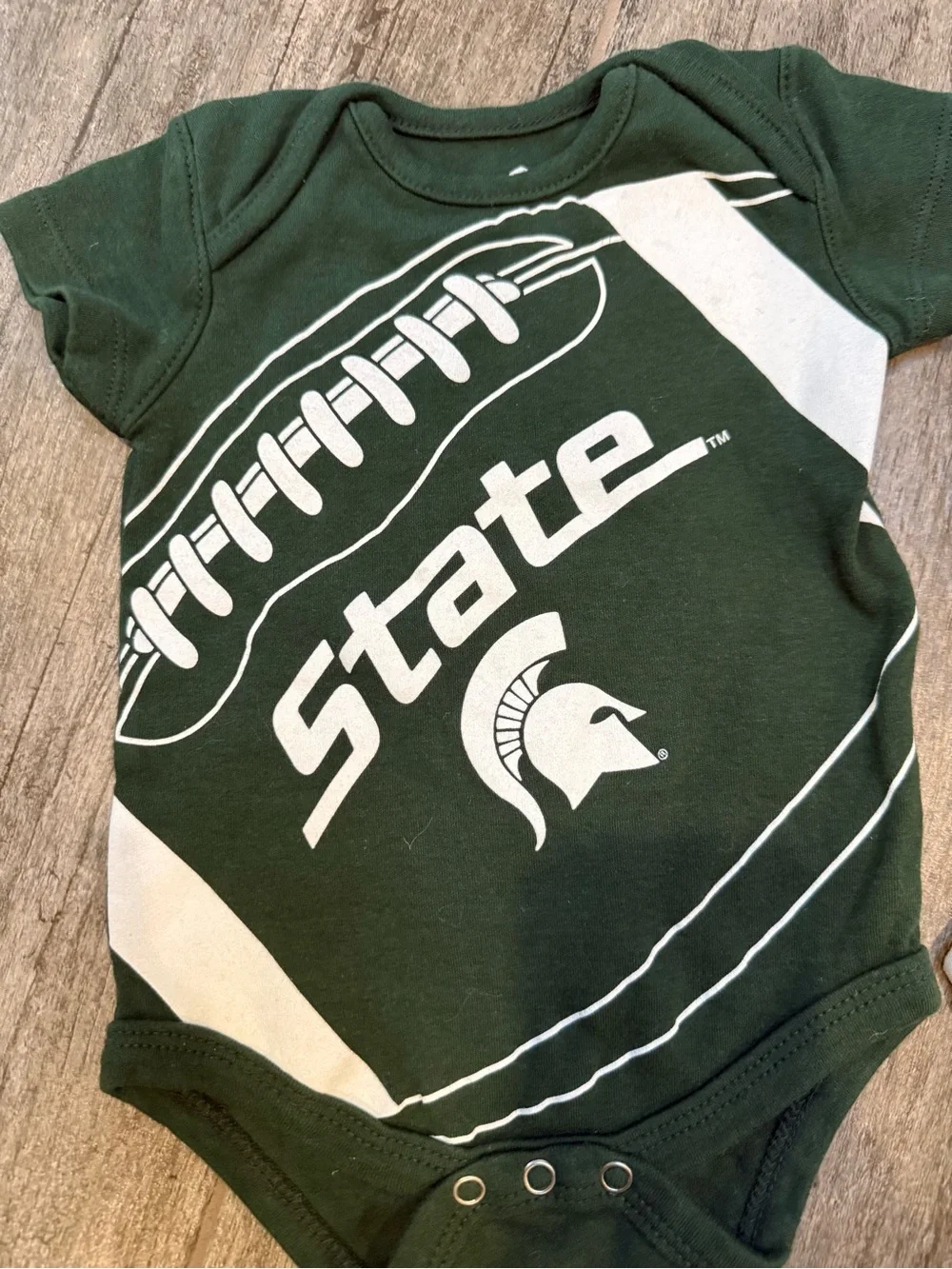 Michigan State MSU Spartans Baby Onesie Bodysuit Set - 3/6 months